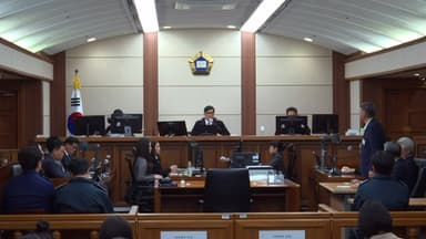 윤석열, '체포 방해' 징역 5년...계엄 409일만에 첫 단죄