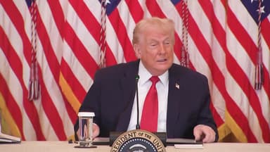 트럼프 "그린란드 문제 협조 않으면 관세"..."월드컵 보이콧" 주장까지