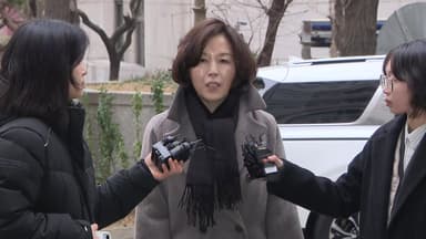 경찰, '1억 의혹' 김경·전 사무국장 동시 소환조사