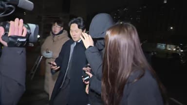 경찰, 강선우 전 사무국장 3차 소환...김경 대질 신문 불발