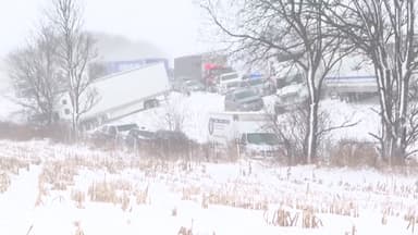 손 쓸 새도 없이...'눈밭' 고속도로 100대 '쾅쾅쾅!'