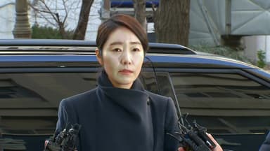 '1억 의혹' 강선우 첫 경찰 소환..."원칙 지키는 삶 살아"