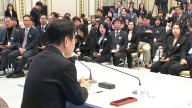 이 대통령 "신규 원전, 열어놓고 판단...이념 전쟁 도구 안 돼"