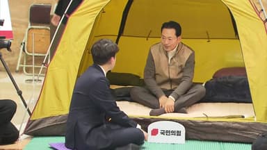 장동혁 단식장 찾은 이준석..."공조방안 긴밀 논의"