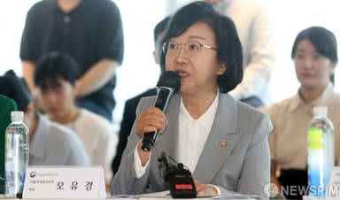 [업무보고] 식약처장 "GMO 완전표시제 법안 통과…내년 12월 시행"