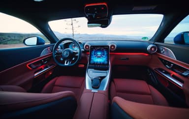 10년 만에 부활한 '괴물 엔진'…AMG GT55, 도로 위를 깨우다