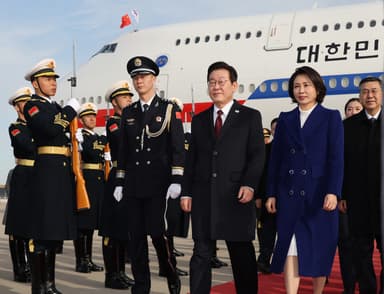 이재명 대통령, 베이징 도착…3박4일 순방 일정 돌입[영상]