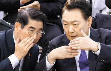 [속보]내란특검, 윤석열 '사형'·김용현 '무기징역' 구형