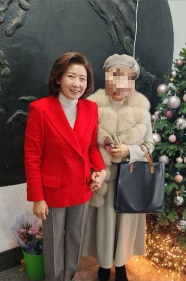 신천지 간부 나경원 의원 사진 공개…최근까지 정치인 접촉?