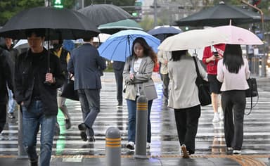 [날씨 LIVE] 전국 흐리고 곳곳 비…밤부터 빙판길 주의