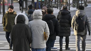 [날씨 LIVE] 전국 강추위…아침 최저 영하17도, 빙판길·살얼음 주의