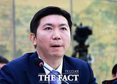 [이슈클립] 쉬었다 8년씩 중임?...'대한체육회장 임기 개정안' 李 제동 (영상)