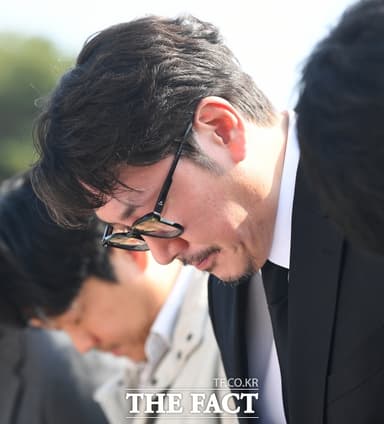 [강일홍의 클로즈업] 조진웅·조세호·박나래 '논란'..."누가 나를 지켜주는가?"