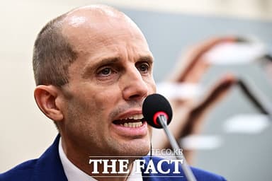 '5만 원 꼼수' 논란에 쿠팡 대표 "1조 7000억원, 전례 없는 보상안" [이슈클립]