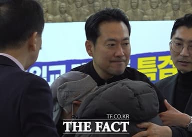 “흑흑, 아이고”...장동혁 단식 5일째 로텐더홀, 노인 통곡에 '정적'  [오승혁의 '현장']