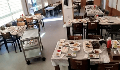 '회 300만원어치' 주문하고 안 나타난 동창생들···이제 '잠수' 타면 돈으로 응징 당한다