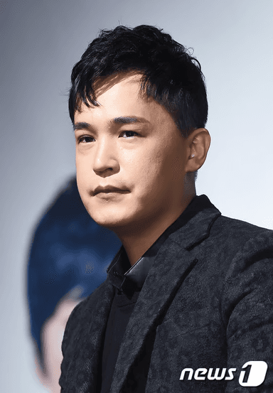 가수 이수, 6년 만에 70억 ‘대박’...강남 빌딩 159억 부동산 ‘잭팟’ 터졌다