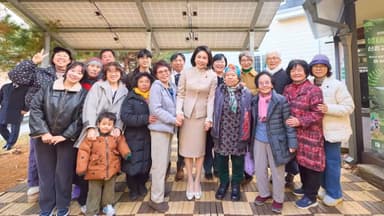 김혜경 여사, 청주 쌍샘자연교회 방문…"상생의 현장"