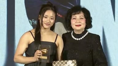 '이런 모습 처음이야'…안세영, '올해의 선수' 다음은 대기록