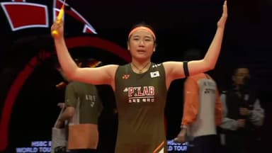 '대기록 눈 앞' 안세영, '왕중왕전' 결승 진출…'숙적' 야마구치 완파