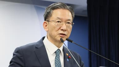 정성호 장관 "김건희 면죄부 준 검찰 반성해야"