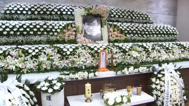 국민배우 안성기 별세…정부, 금관문화훈장 추서