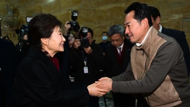 박근혜 "멈춰달라"…장동혁, 8일 만에 단식 중단