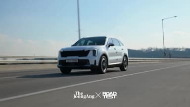 5000만원대 하브 SUV 붙었다…쏘렌토 vs CR-V '한일전' 승자는