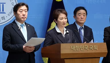 민주 ‘반청’ 3인방 “청와대 교감설 사실 아냐…합당 논의 전모 밝혀라”