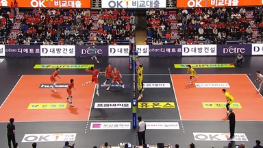 OK저축은행 접전 끝에 KB 제압...현대건설, 페퍼저축은행 꺾고 시즌 첫 3연승