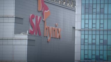 SK하이닉스 ADR 발행 검토..."재평가 기회" vs "꼼수"