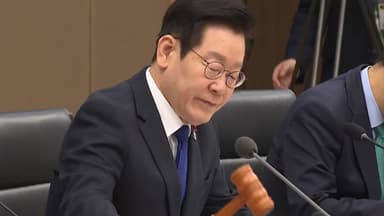 이 대통령 "공직자 헌신에 보상...파격적 포상 검토"