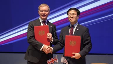 비자 장벽 허물고 K-컨텐츠 개방 확대...한-영 '통 큰' 합의