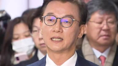 '통일교 의혹' 전재수 의원, 조금 전 경찰 출석