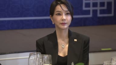 '샤넬'부터 '로저비비에'까지...김건희 둘러싼 명품 의혹