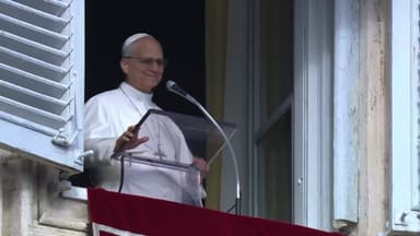 첫 신년미사 집전한 교황..."피로 물든 나라 평화 위해 기도하자"