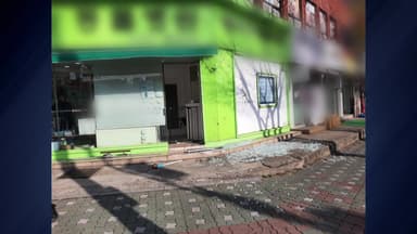 강풍에 동물병원 출입문 깨져...산산조각