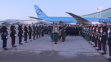 공항 도착부터 최고 예우...국회의장·총리가 영접
