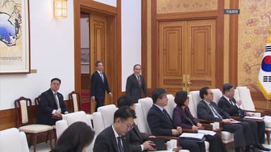 청와대, 관계부처 대책회의..."합의 이행 의지 전달"