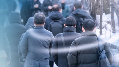 기온 '뚝' 영하권 추위…내일 중부 많은 눈