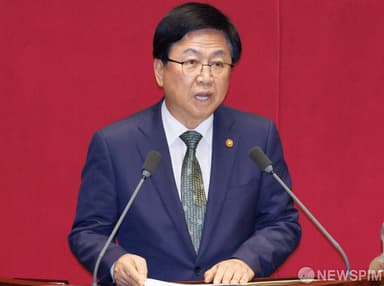 최교진 "오지선다형 경쟁 시대 지났다"…차정인 "논·서술형 평가 도입이 대안"